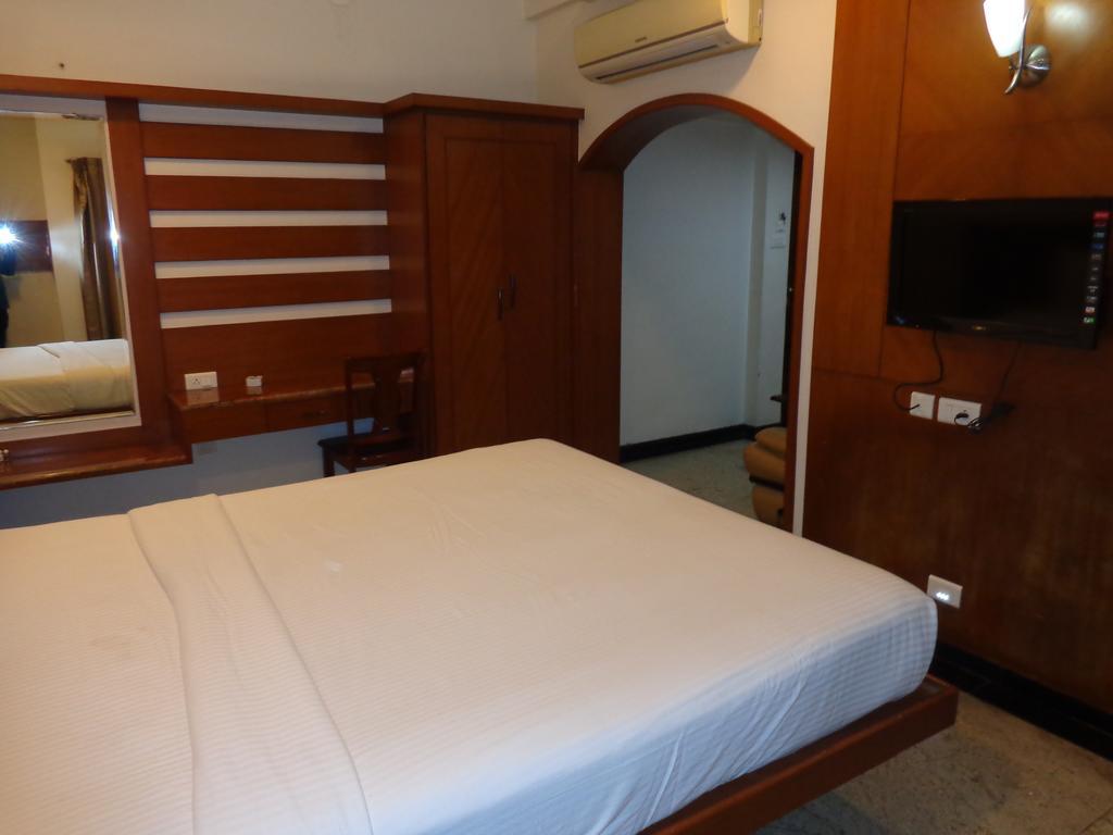 Sanu International Nāmakkal Exterior foto