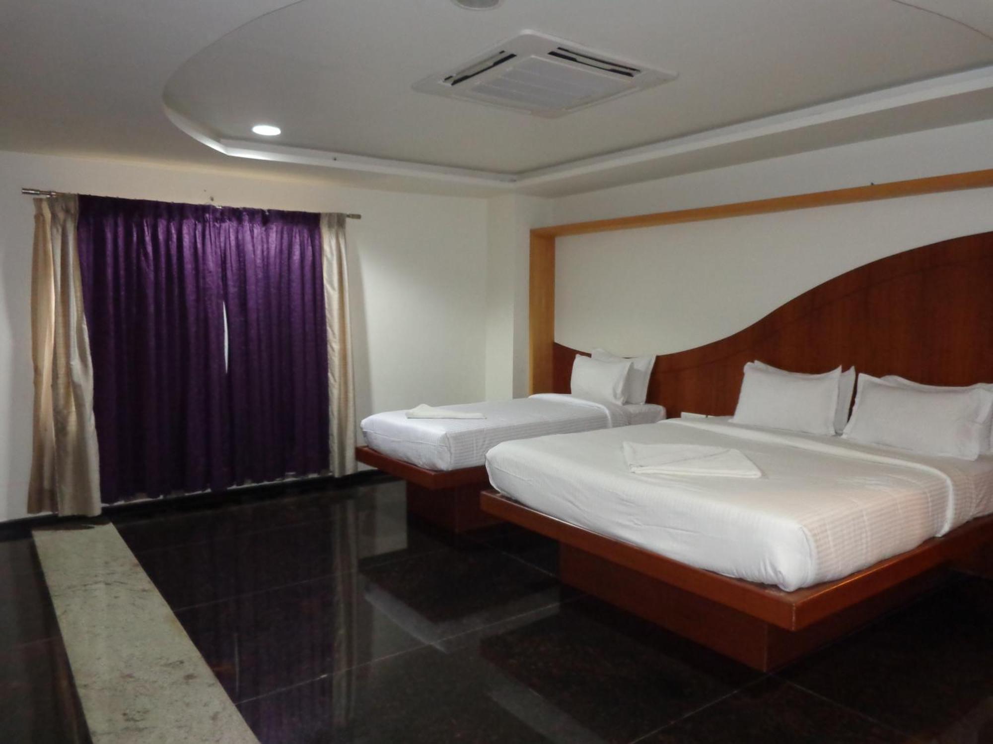 Sanu International Nāmakkal Exterior foto