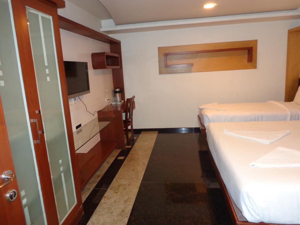 Sanu International Nāmakkal Exterior foto